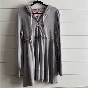 Evy’s Tree Grey XL Zip Up Hoodie ~ Like New